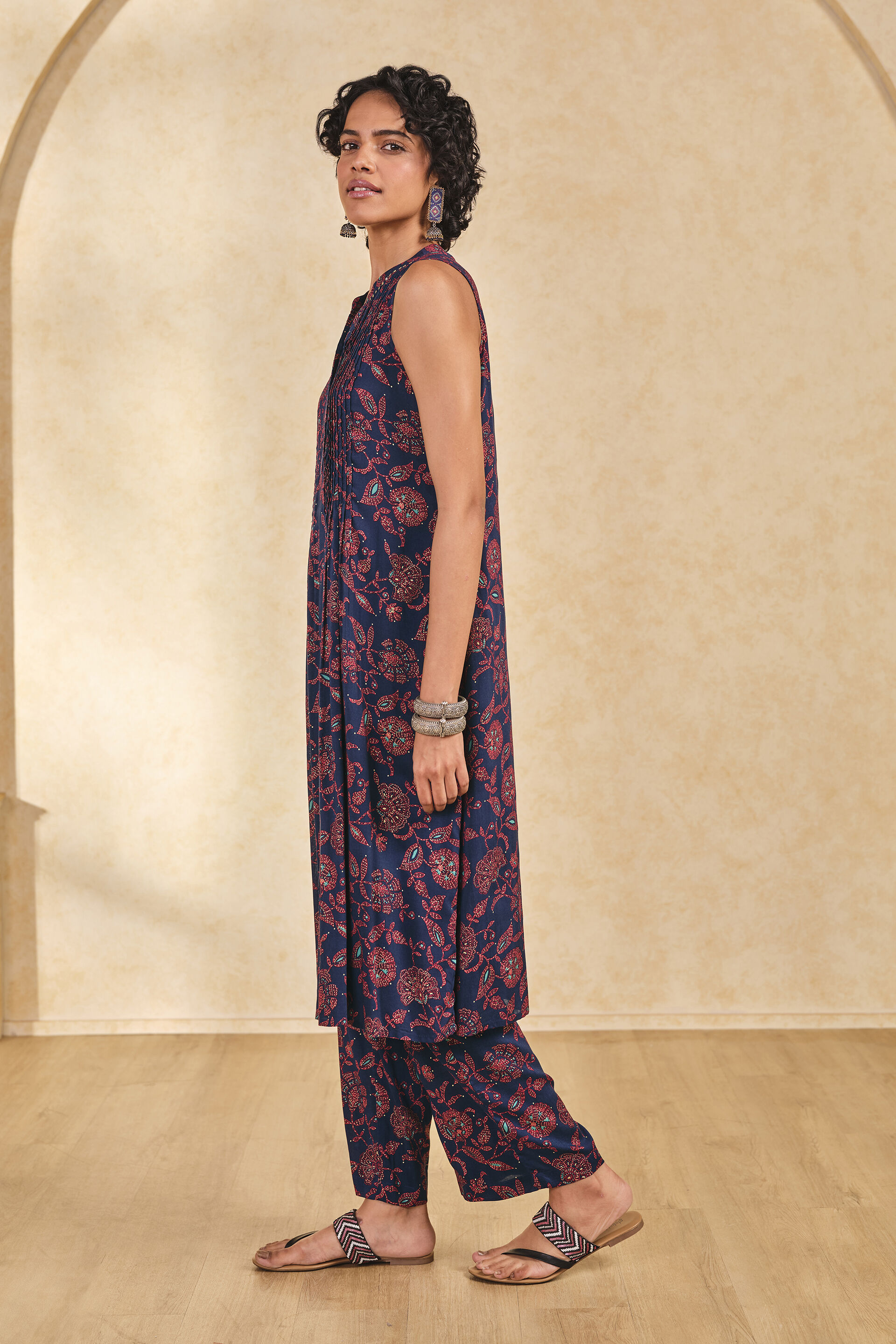 Floral Delight Kurta Set, Navy Blue, image 3